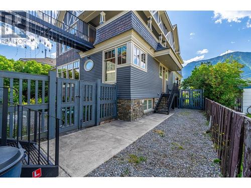 622 5Th Avenue, Fernie, BC - Outdoor