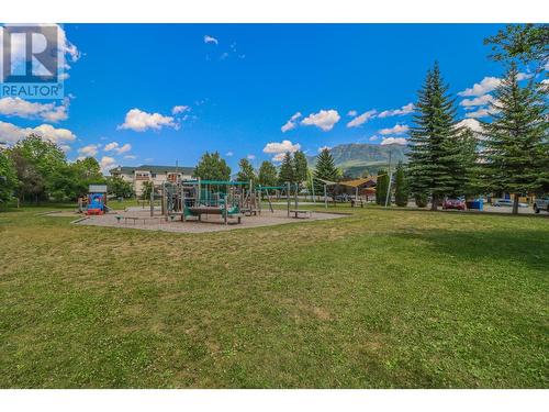 622 5Th Avenue, Fernie, BC - Outdoor With View