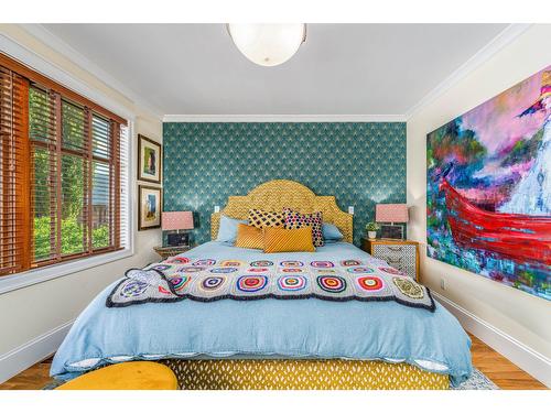 622 5Th Avenue, Fernie, BC - Indoor Photo Showing Bedroom