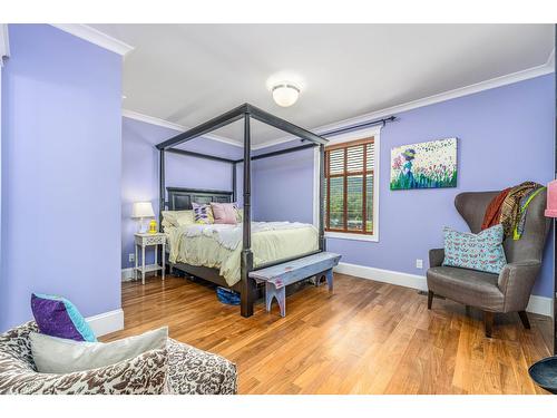 622 5Th Avenue, Fernie, BC - Indoor Photo Showing Bedroom