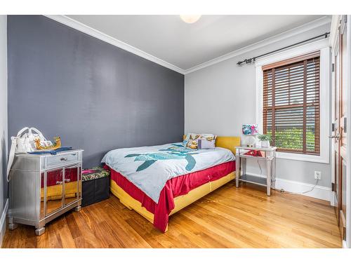 622 5Th Avenue, Fernie, BC - Indoor Photo Showing Bedroom