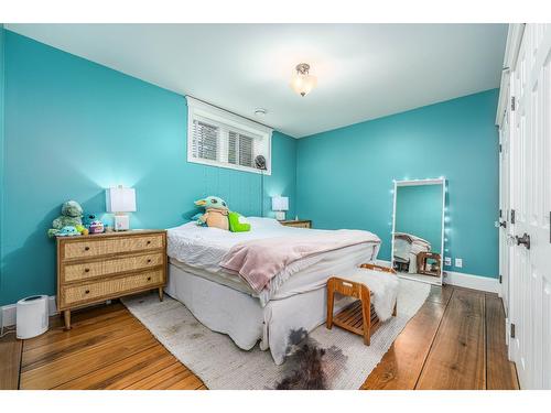 622 5Th Avenue, Fernie, BC - Indoor Photo Showing Bedroom