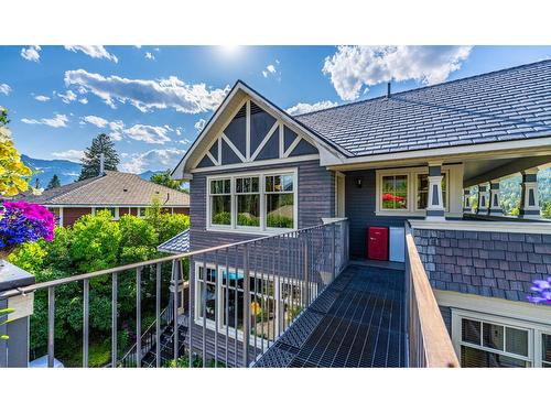 622 5Th Avenue, Fernie, BC - Outdoor