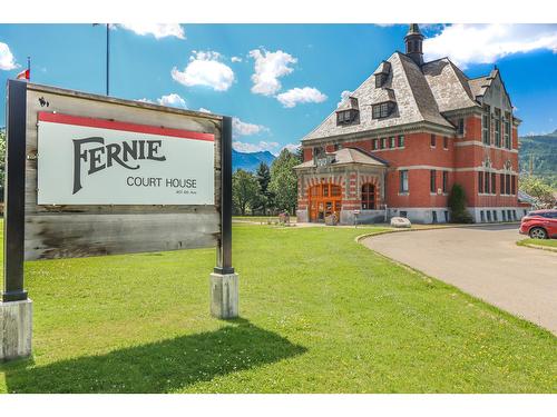 622 5Th Avenue, Fernie, BC - Outdoor