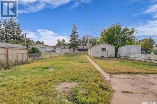 233 U Avenue N, Saskatoon, SK - Outdoor