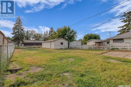 233 U Avenue N, Saskatoon, SK - Outdoor