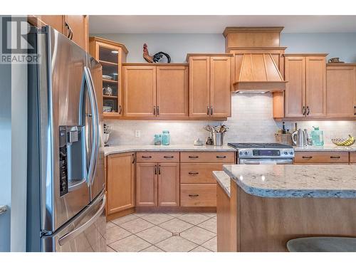 15714 Whiskey Cove Road, Lake Country, BC - Indoor Photo Showing Kitchen