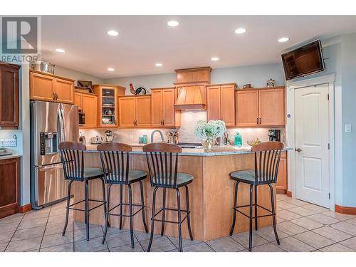 15714 Whiskey Cove Road, Lake Country, BC - Indoor Photo Showing Kitchen