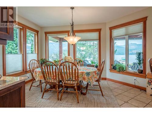 15714 Whiskey Cove Road, Lake Country, BC - Indoor Photo Showing Dining Room