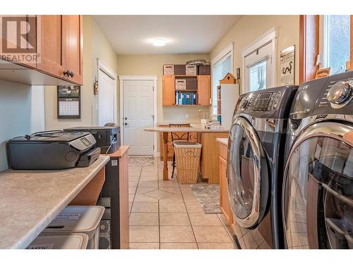 15714 Whiskey Cove Road, Lake Country, BC - Indoor Photo Showing Laundry Room