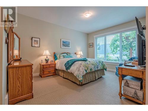 15714 Whiskey Cove Road, Lake Country, BC - Indoor Photo Showing Bedroom