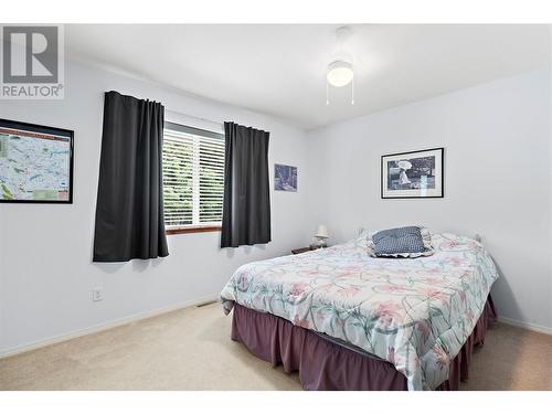 2856 Hilltop Road, Blind Bay, BC - Indoor Photo Showing Bedroom