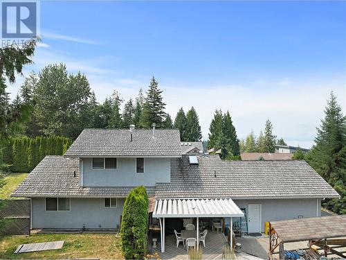 2856 Hilltop Road, Blind Bay, BC - Outdoor With Deck Patio Veranda