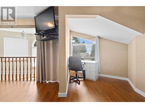 2856 Hilltop Road, Blind Bay, BC - Indoor