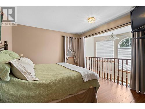 2856 Hilltop Road, Blind Bay, BC - Indoor Photo Showing Bedroom