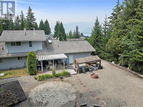 2856 Hilltop Road, Blind Bay, BC - Outdoor