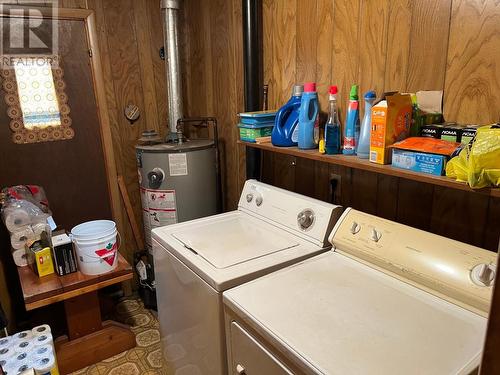 159 Schulte Crescent, Castlegar, BC - Indoor Photo Showing Laundry Room