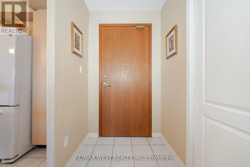 409 - 7373 Martin Grove Road, Vaughan (Vaughan Grove), ON - Indoor Photo Showing Other Room