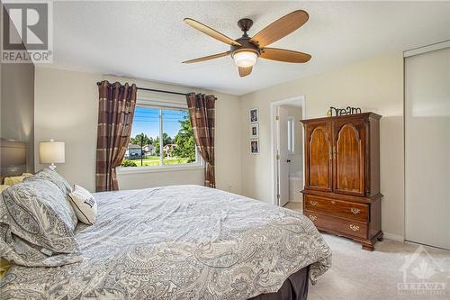 63 Chantilly Gate, Ottawa, ON - Indoor Photo Showing Bedroom