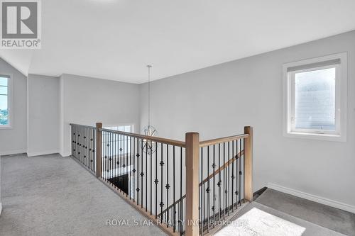 1665 Finley Crescent, London, ON - Indoor Photo Showing Other Room