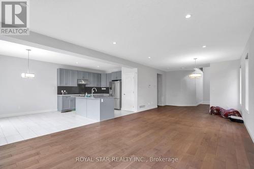 1665 Finley Crescent, London, ON - Indoor Photo Showing Kitchen