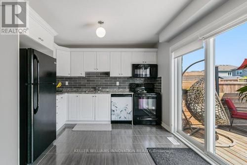 952 Adams Avenue S, North Perth, ON - Indoor Photo Showing Kitchen