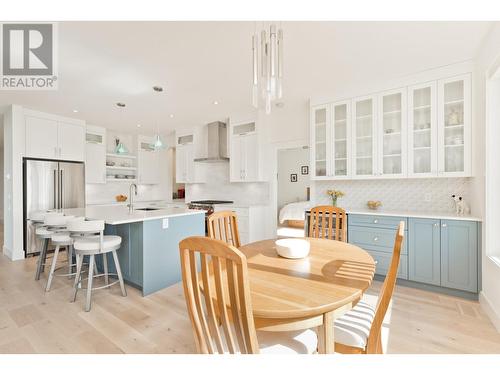 129 Summer Wood Drive, Kelowna, BC - Indoor Photo Showing Dining Room