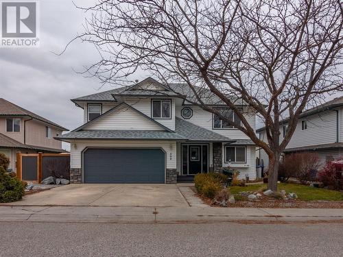 594 Clayton Crescent, Kelowna, BC - Outdoor With Facade