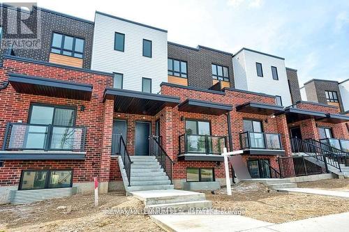 281 Chapel Hill Drive, Kitchener, ON - Outdoor With Facade