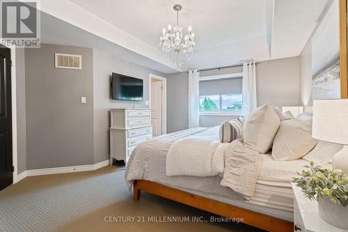 205 Sheffield Street, Southgate, ON - Indoor Photo Showing Bedroom