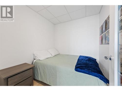 1232 Ellis Street Unit# 905, Kelowna, BC - Indoor Photo Showing Bedroom