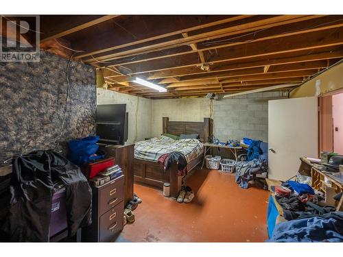 1539 Lawrence Avenue, Penticton, BC - Indoor Photo Showing Basement