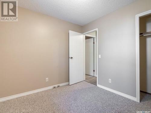 2843 Kutarna Crescent E, Regina, SK - Indoor Photo Showing Other Room