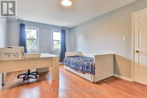 3178 Huxley Drive, Mississauga (Erin Mills), ON - Indoor Photo Showing Bedroom