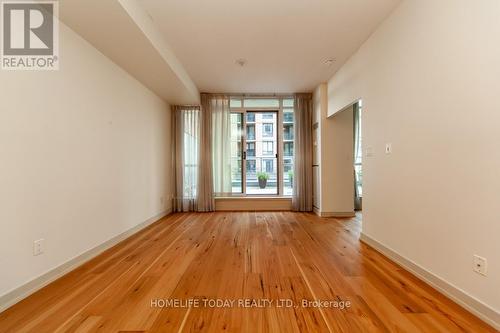 806 - 126 Simcoe Street, Toronto (Waterfront Communities), ON - Indoor Photo Showing Other Room