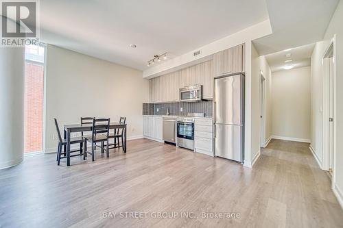 404 - 105 George Street, Toronto (Moss Park), ON - Indoor Photo Showing Kitchen