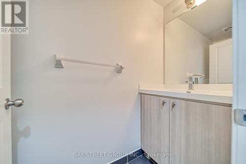 404 - 105 George Street, Toronto (Moss Park), ON - Indoor Photo Showing Bathroom