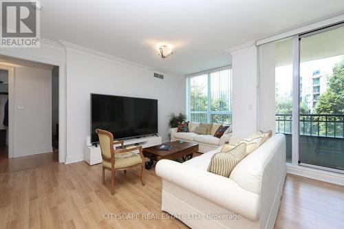 306 - 38 William Carson Crescent, Toronto (St. Andrew-Windfields), ON - Indoor Photo Showing Living Room