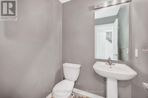 825 Cook Crescent, Shelburne, ON - Indoor Photo Showing Bathroom