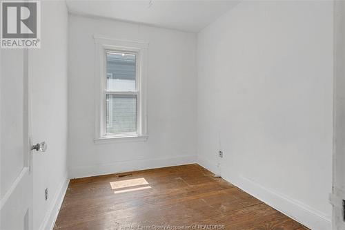 505 Mckay Ave, Windsor, ON - Indoor Photo Showing Other Room