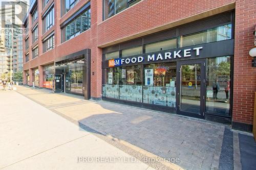 806 - 135 East Liberty Street, Toronto (Niagara), ON - Outdoor