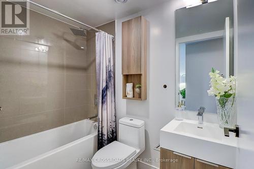 N568 - 35 Rolling Mill Road, Toronto (Waterfront Communities), ON - Indoor Photo Showing Bathroom