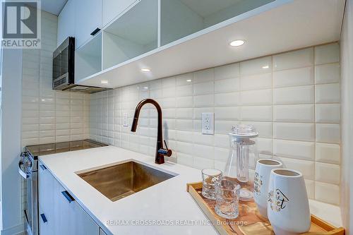 N568 - 35 Rolling Mill Road, Toronto (Waterfront Communities), ON - Indoor Photo Showing Kitchen