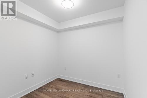 1720 - 585 Bloor Street E, Toronto (North St. James Town), ON - Indoor Photo Showing Other Room