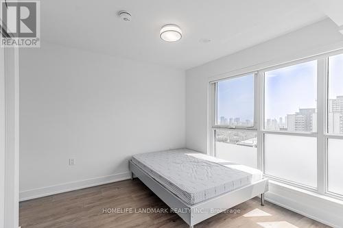 1720 - 585 Bloor Street E, Toronto (North St. James Town), ON - Indoor Photo Showing Bedroom