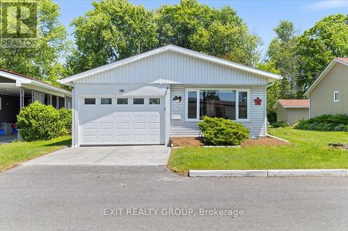 40 Linden Boulevard, Quinte West, ON - Outdoor With Facade