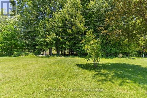 40 Linden Boulevard, Quinte West, ON - Outdoor