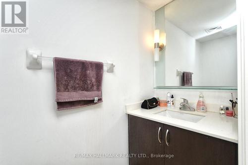 1512 - 320 Richmond Street E, Toronto (Moss Park), ON - Indoor Photo Showing Bathroom