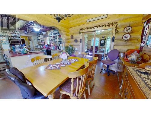 13711 283 Road, Fort St. John, BC - Indoor Photo Showing Dining Room