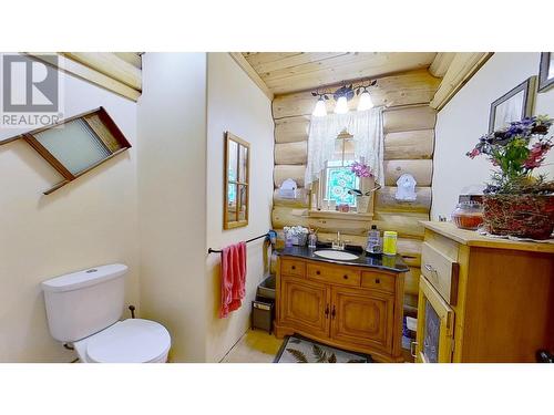 13711 283 Road, Fort St. John, BC - Indoor Photo Showing Bathroom